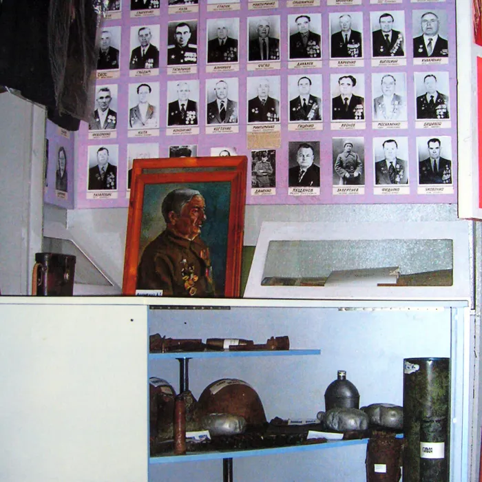 Экспозиция "Великая Отечественная война" в музее, 2007 г.